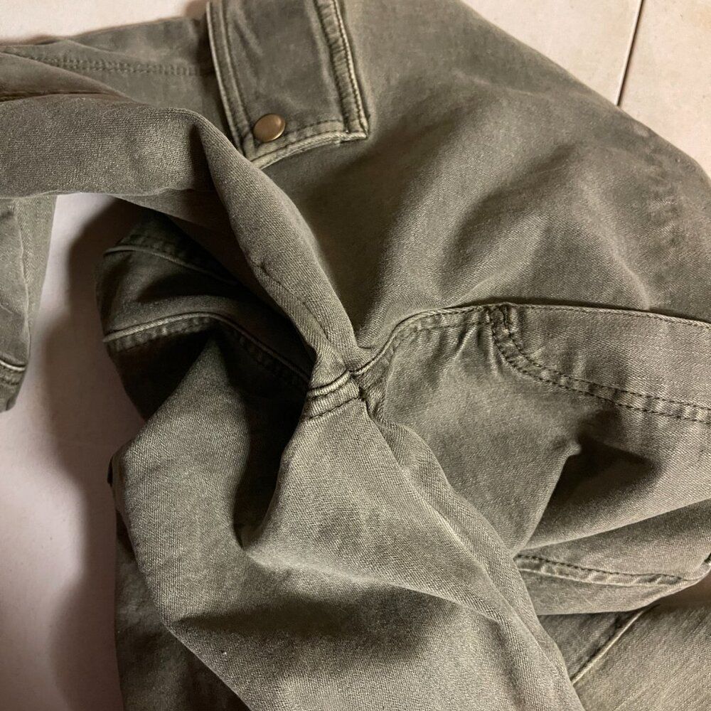 Graceβ& Lace Olive Green Cargo Jogger Pants - Size M - Picture 11 of 11